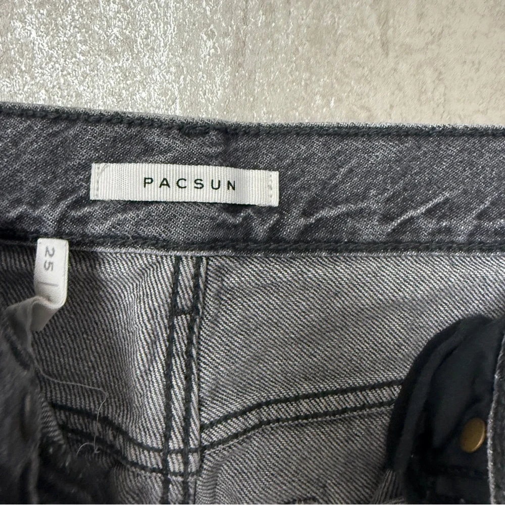 PacSun versatile raw
